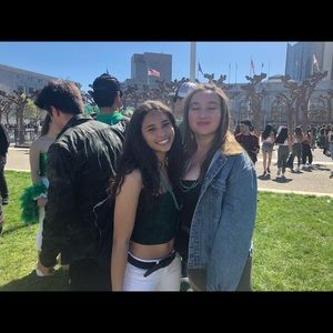 Meet your Posher, Mya